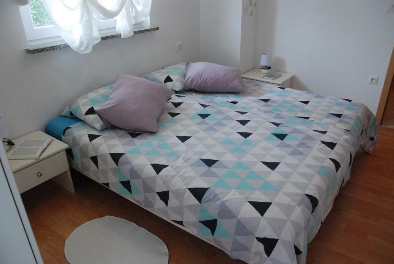 Apartmani Radin Rosini Kültér fotó