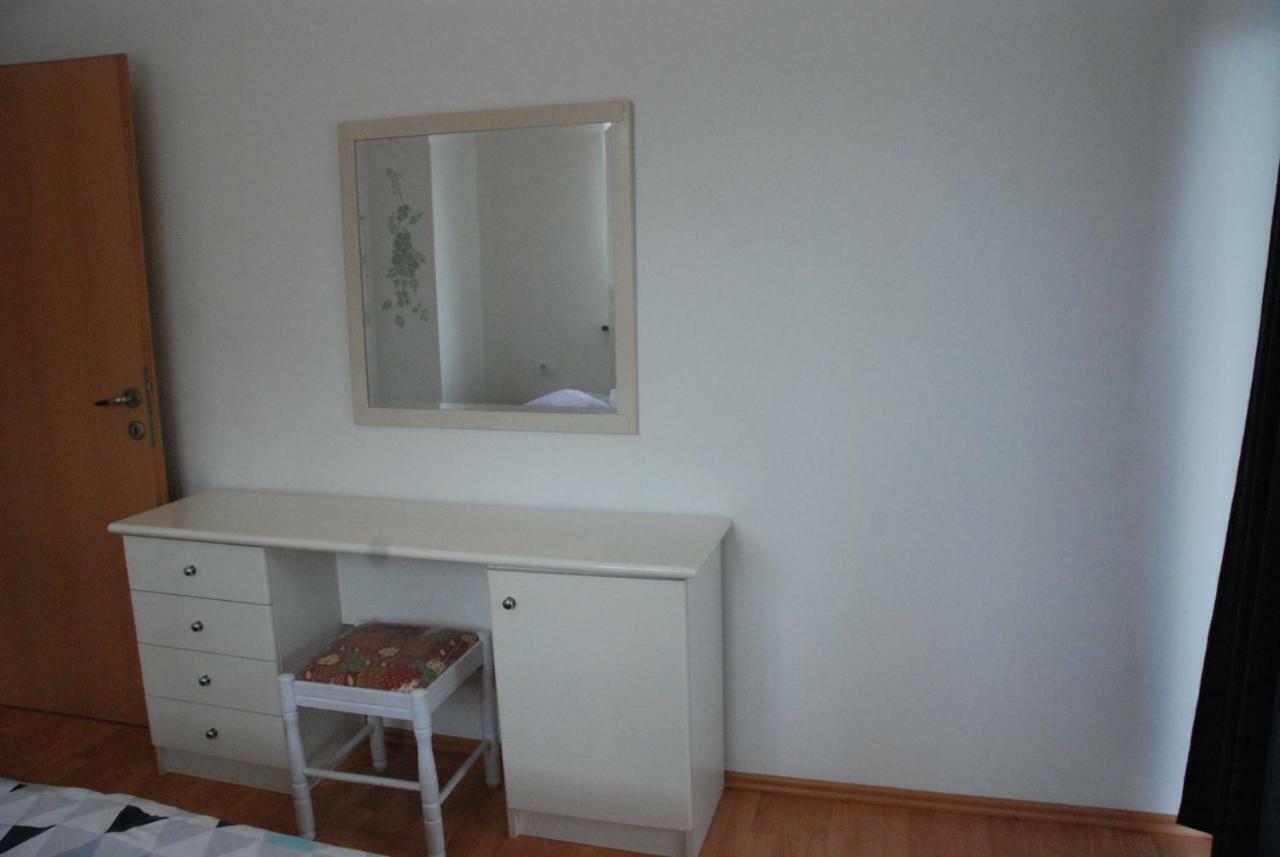 Apartmani Radin Rosini Kültér fotó