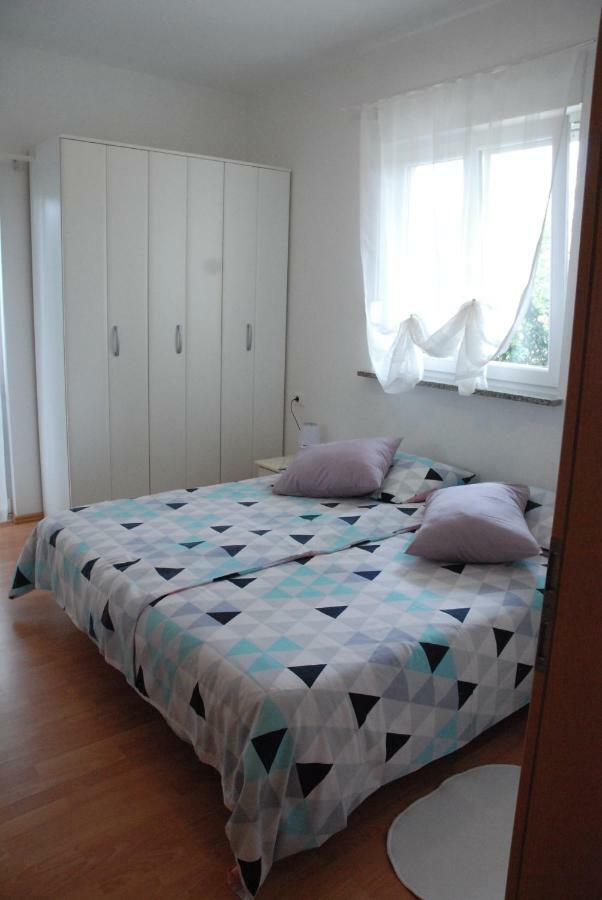Apartmani Radin Rosini Kültér fotó